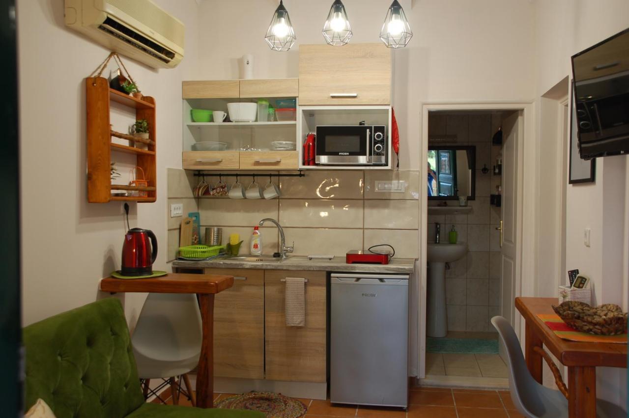 Domenica Apts II ลากานาส ภายนอก รูปภาพ